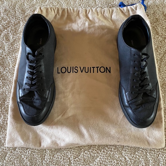 Louis Vuitton shoes - Picture 1 of 4